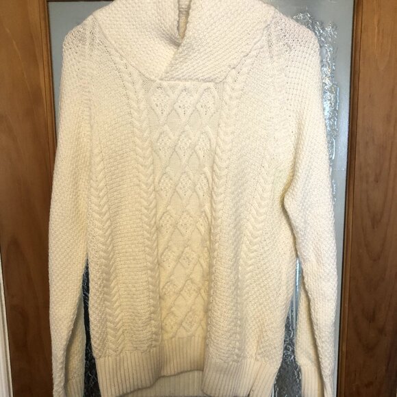 Zara M - Picture 1 of 3